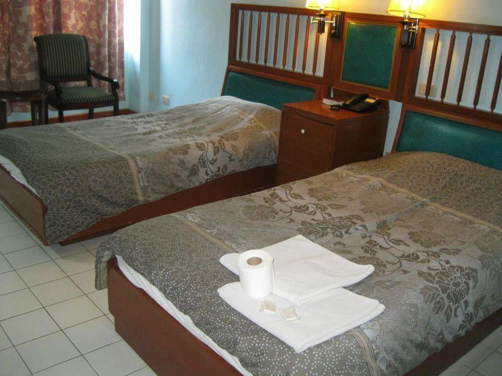 Hotel Soriente Manila Exterior photo